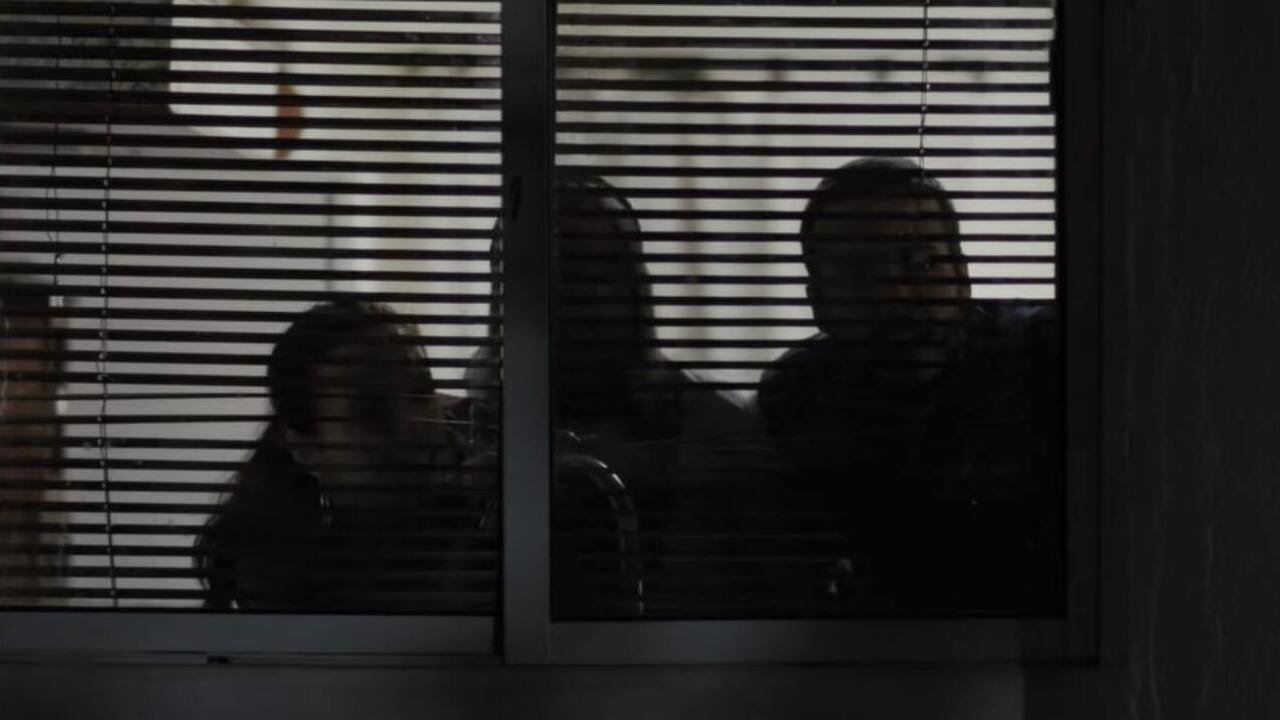 Un Día Cualquiera Background