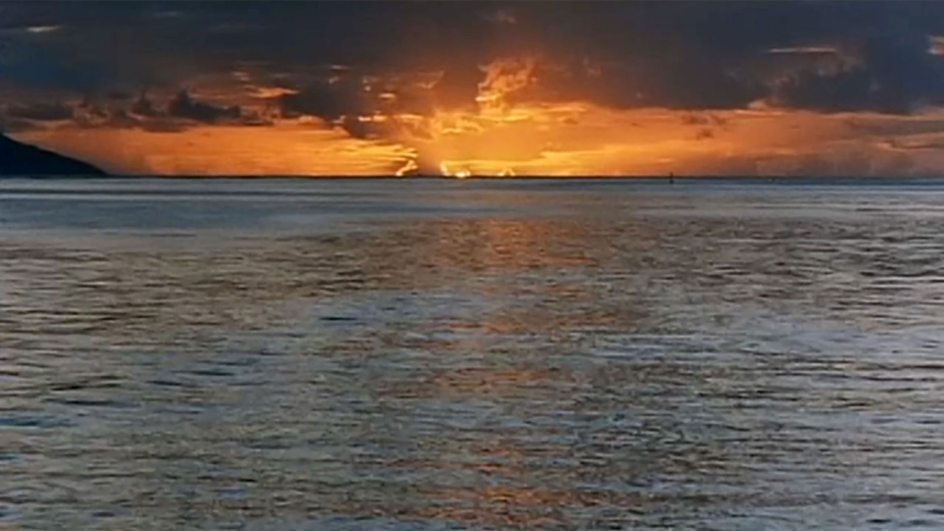 Freddy und das Lied der Südsee Background