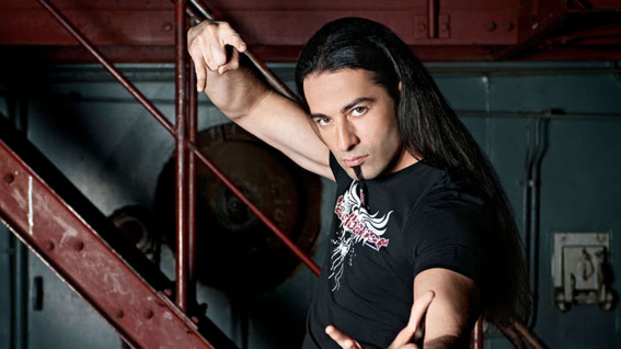 Bülent Ceylan - Wilde Kreatürken Background