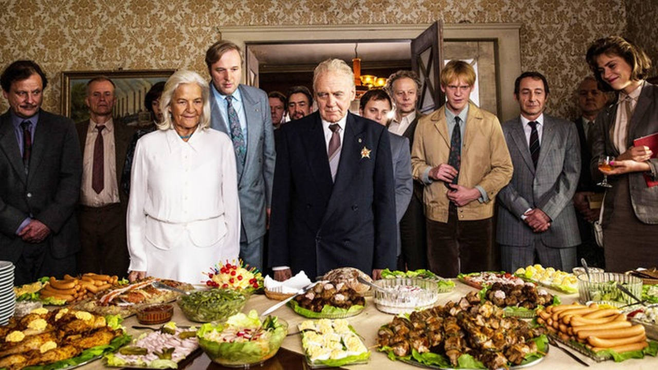 In Times of Fading Light Background