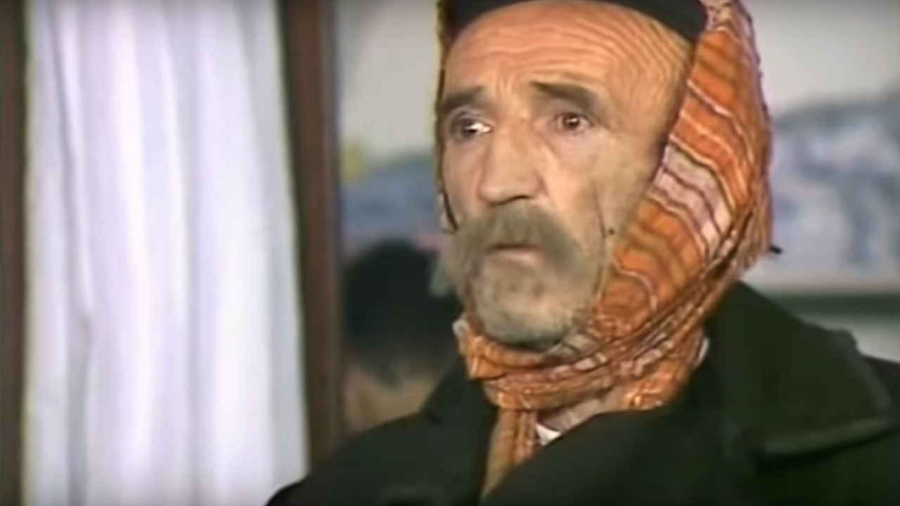 Djekna Hasn't Died Yet, and We Don't Know When Will She Background