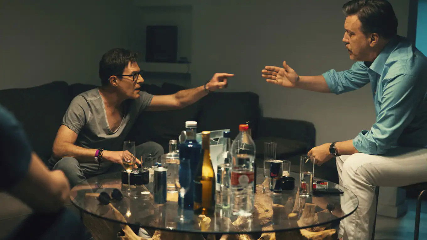 Das Ibiza-Video - Ein journalistischer Krimi Background