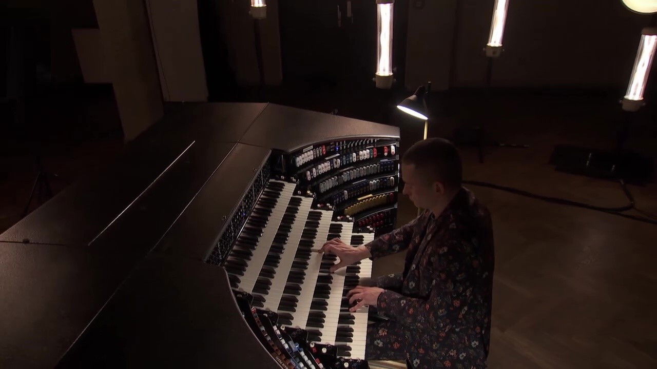 Tout feu tout flamme : un festival pour la culture Background