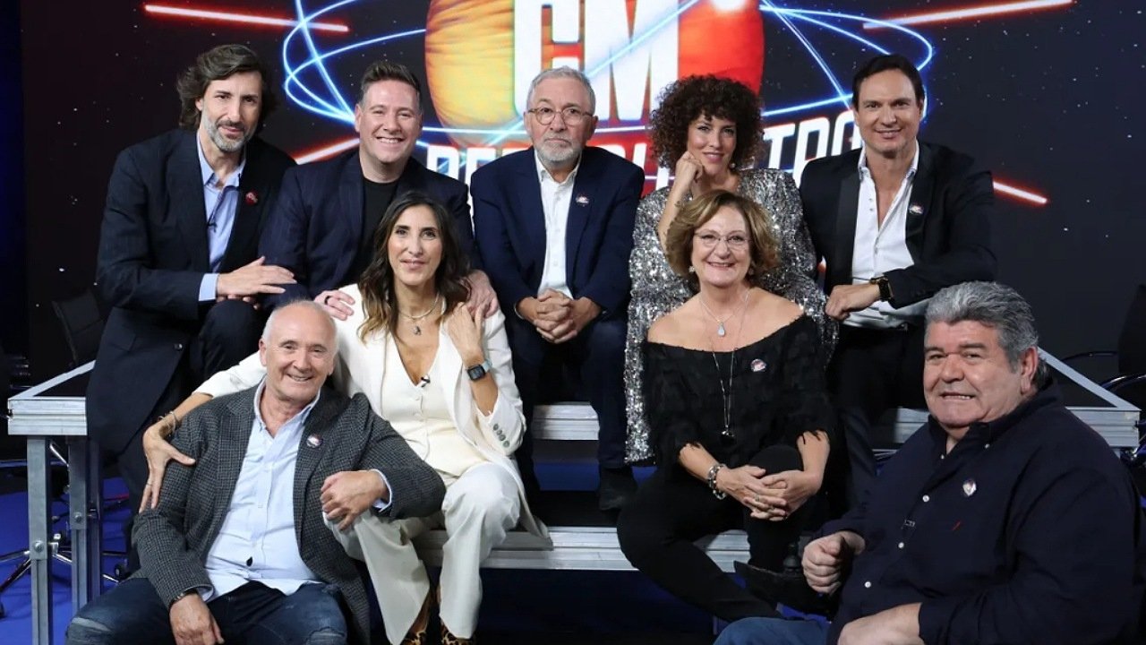 Crónicas Marcianas: El Reencuentro Background