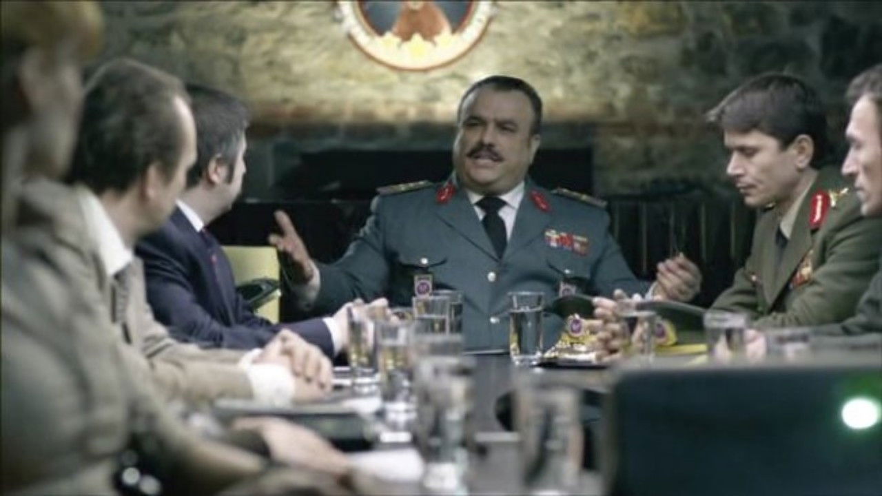 Patlak Sokaklar: Gerzomat Background