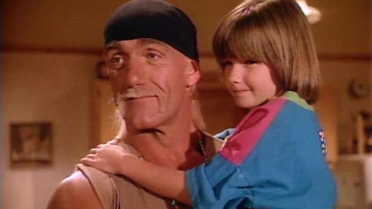Thunder in Paradise 2 Background