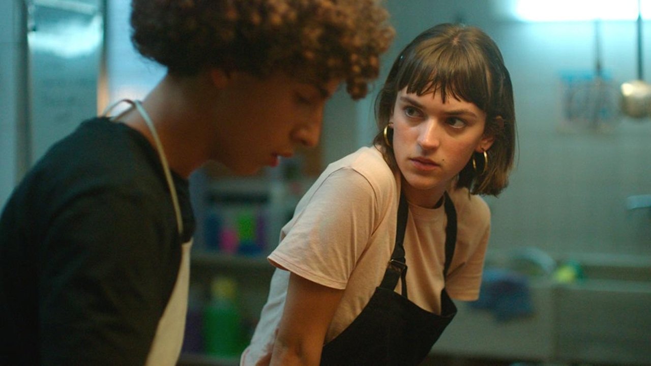 Dieciocho Background