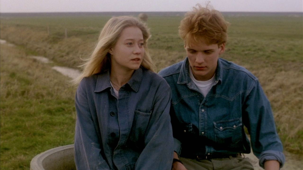 Spring Tide Background