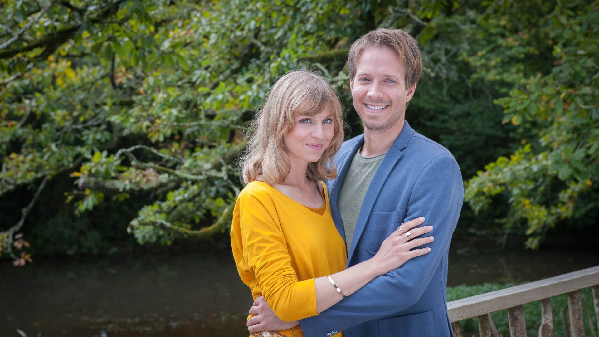 Rosamunde Pilcher: Lizenz zum Seitensprung Background