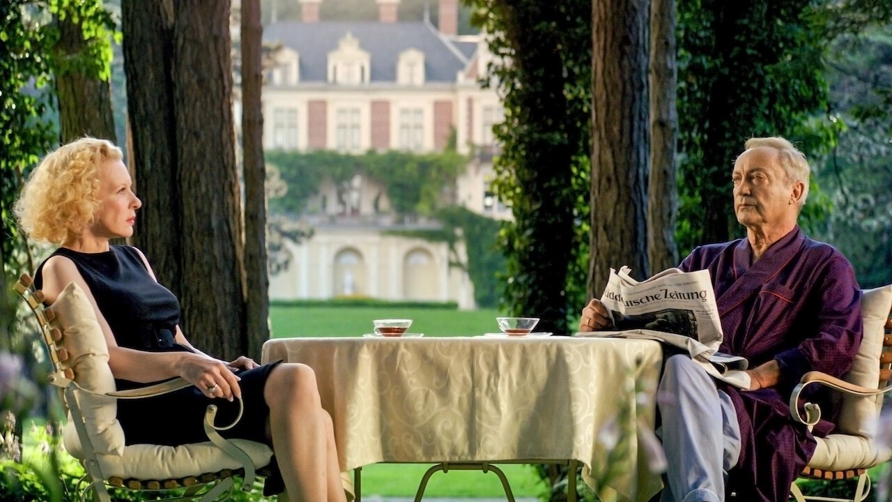 Old Money Background