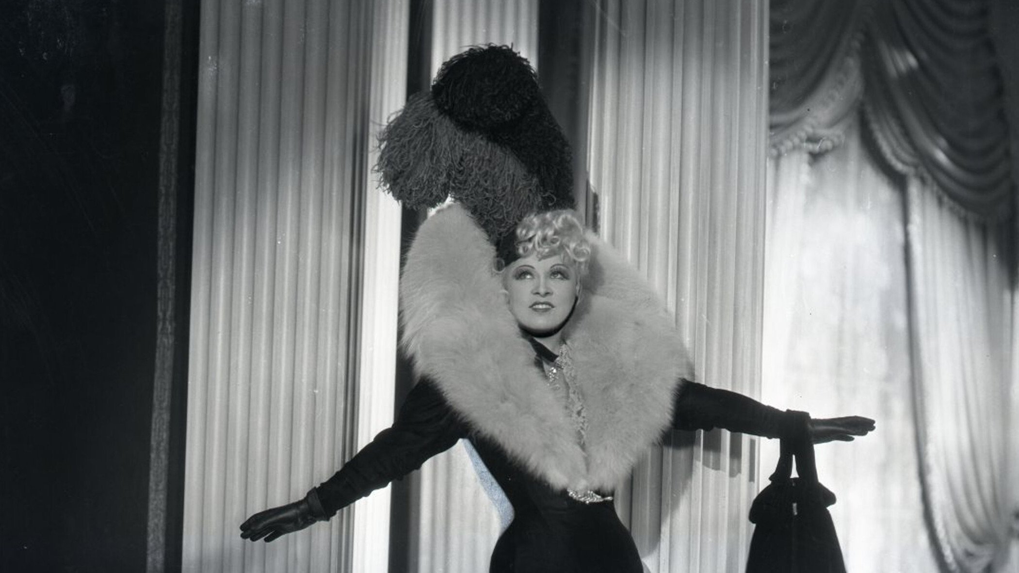 Every Day's a Holiday Background