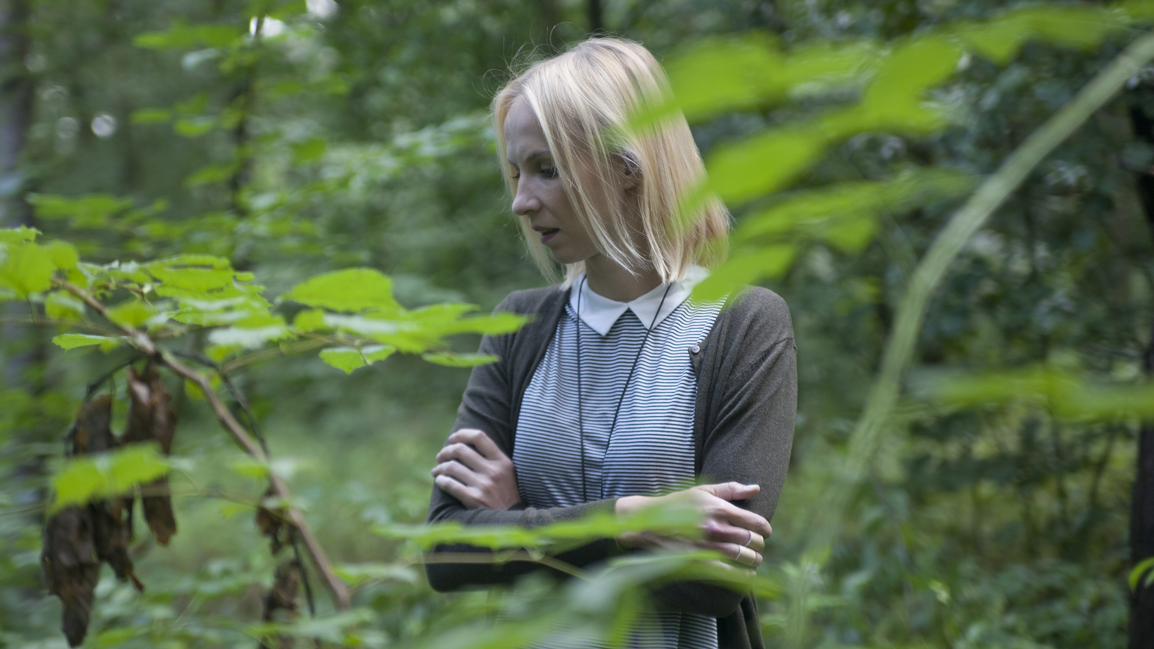 Absence of Closeness Background