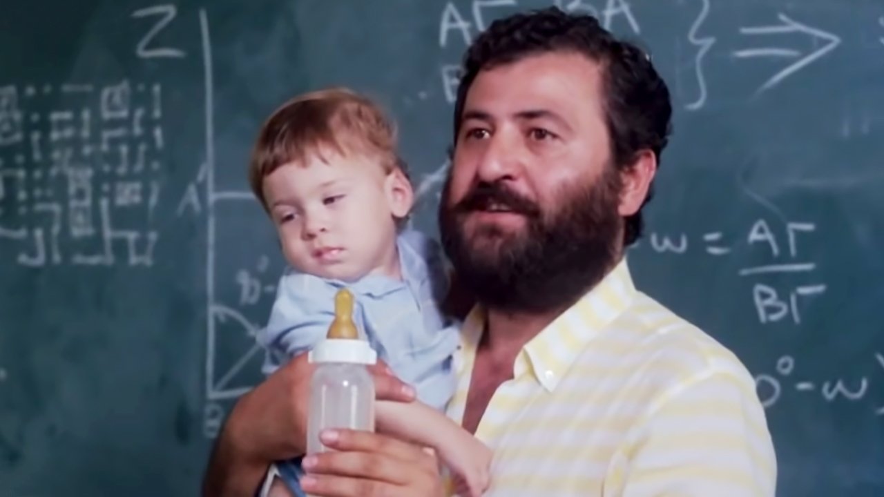 Daskale ti didaskes? Background