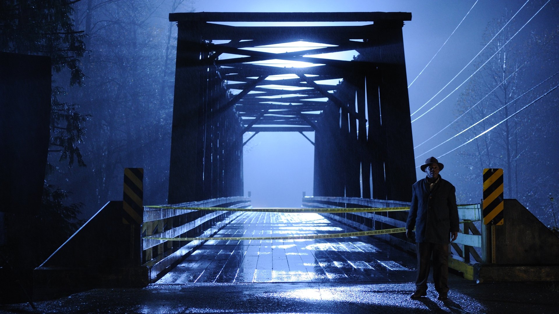 Donovan's Echo Background