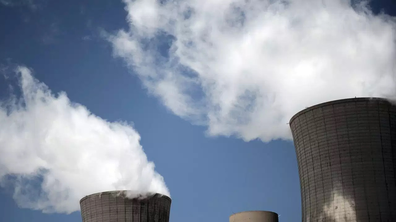 Waste: The Nuclear Nightmare Background