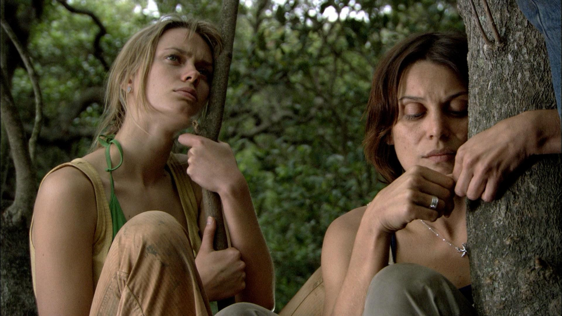 Black Water Background