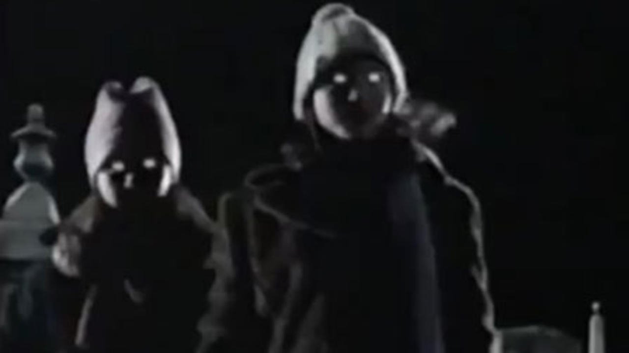 Cry Baby Lane Background