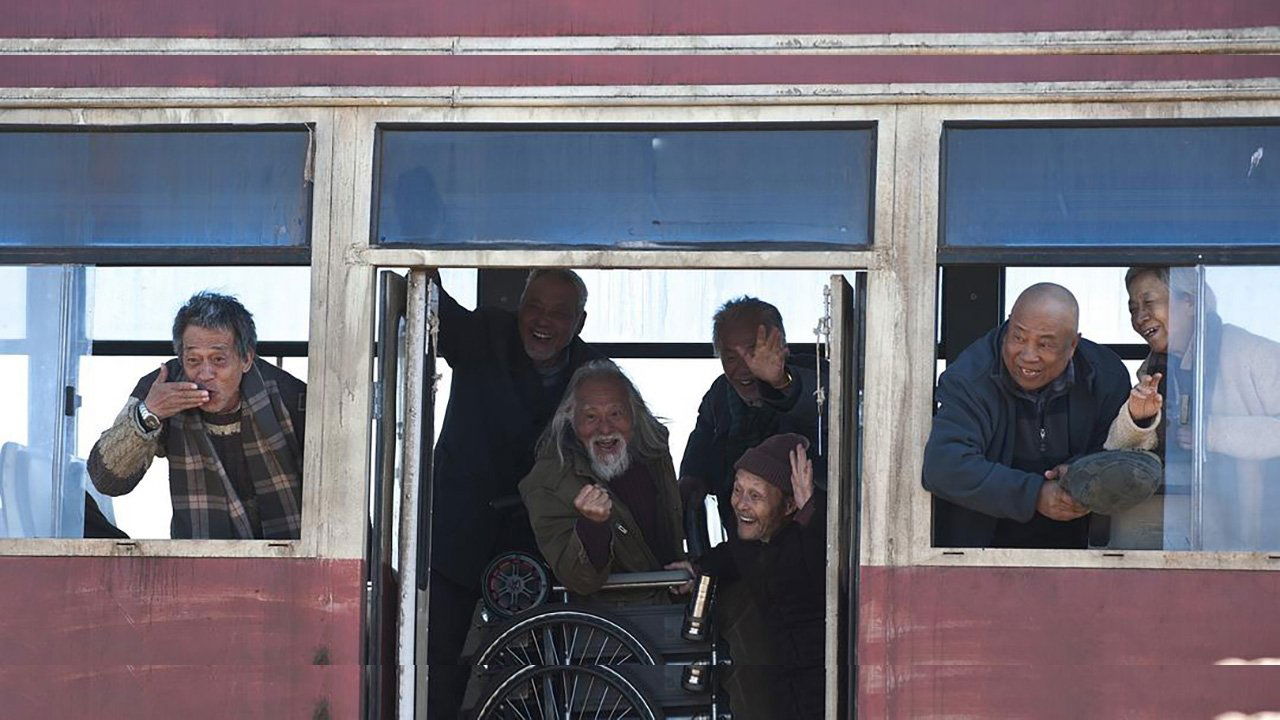 Full Circle Background