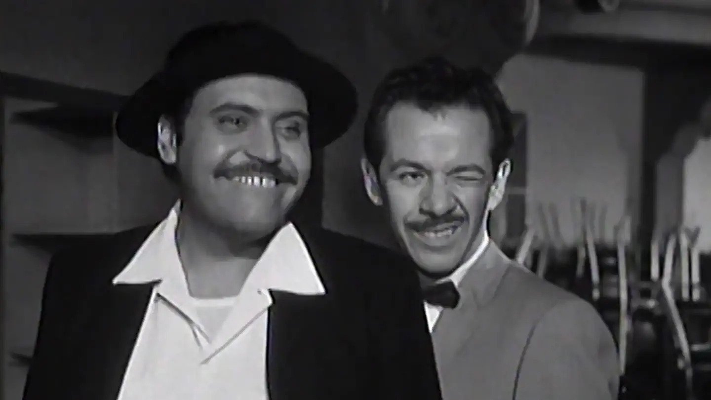 Dos meseros majaderos Background