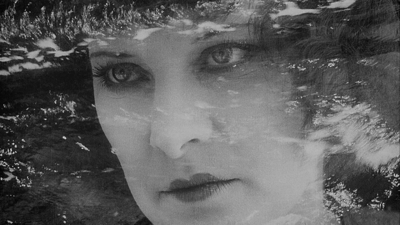 Cœur fidèle Background