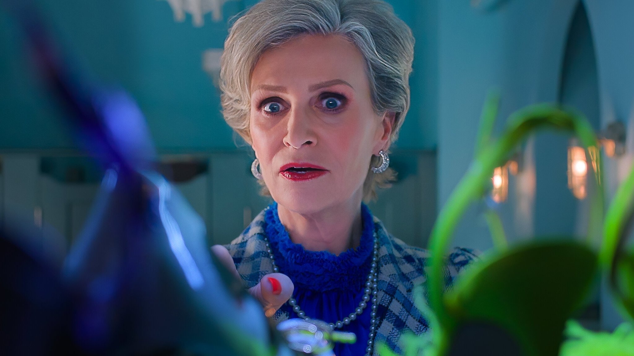 Ivy + Bean: The Ghost That Had to Go Background