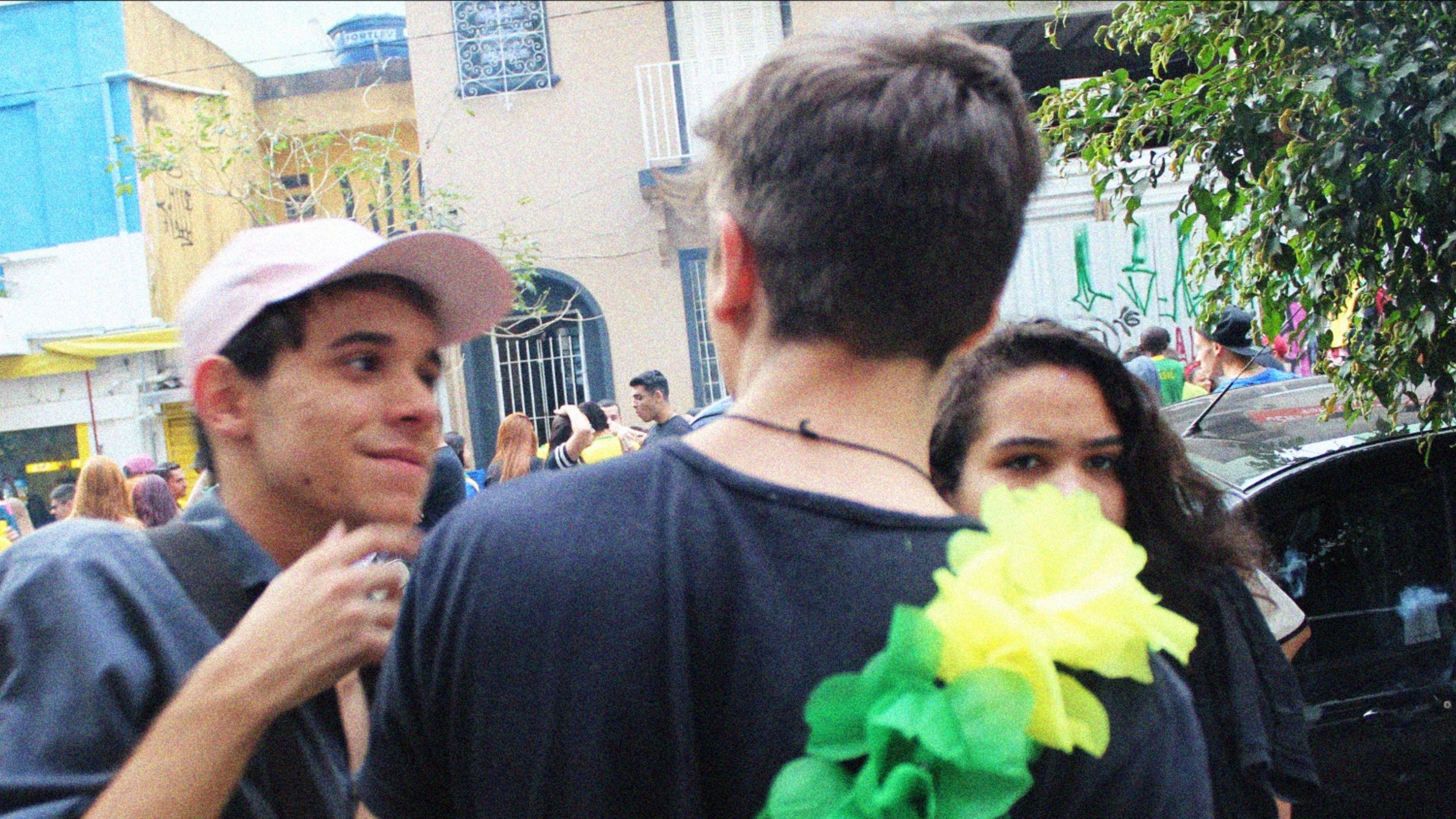 Inocentes Background