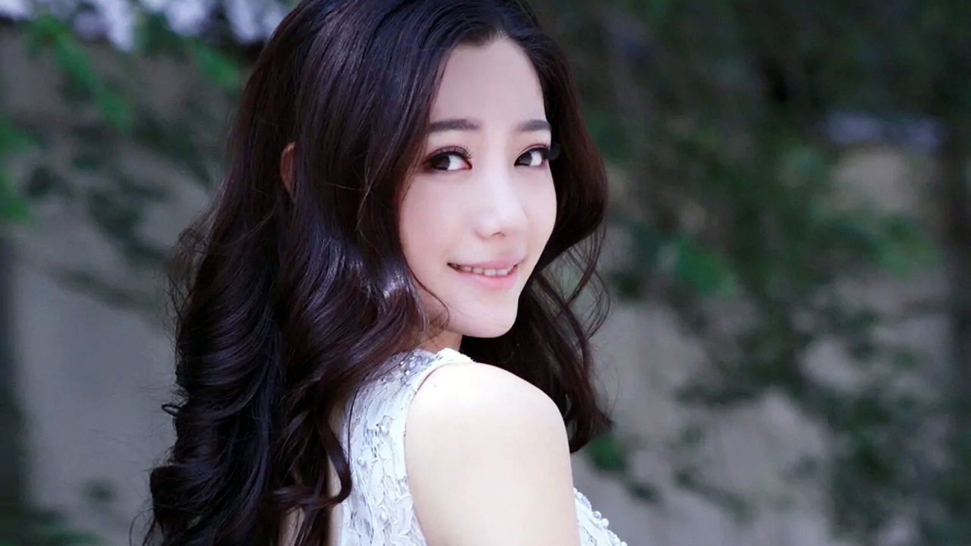 Cold Case Detective Background