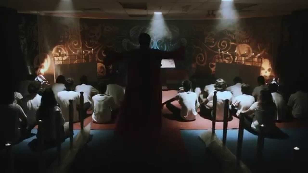 Vere Vazhi Ille Background