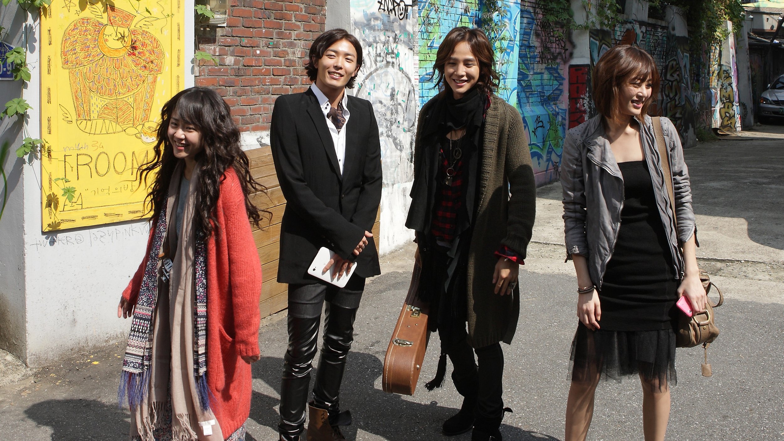 Marry Me, Mary! Background