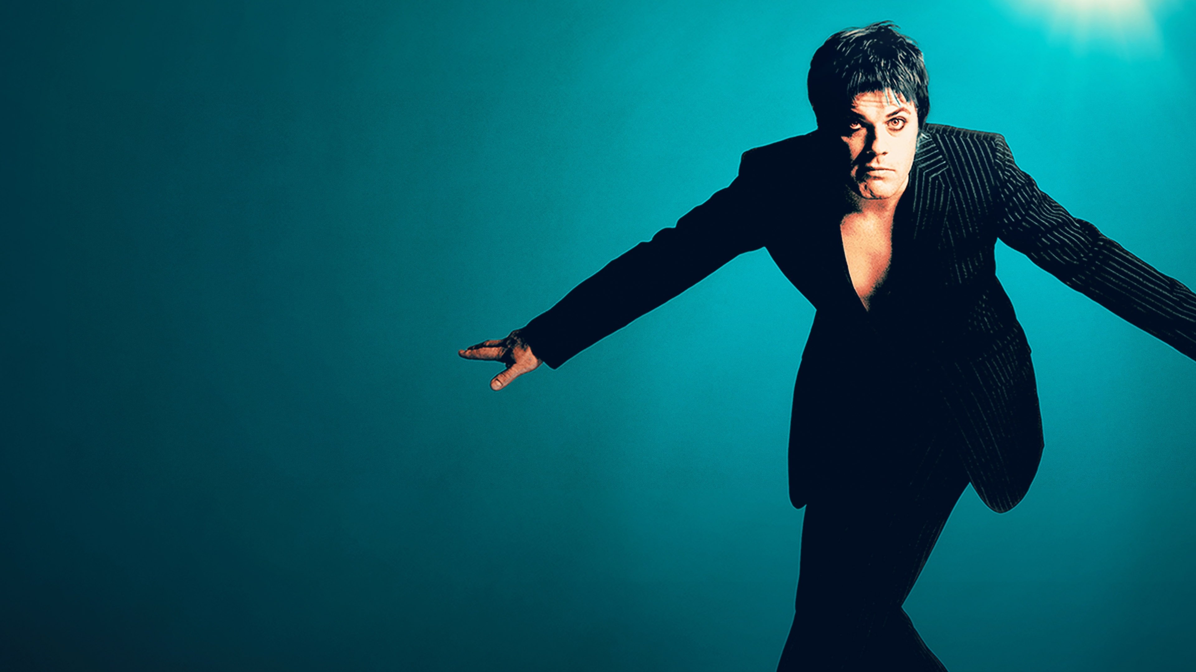 Eddie Izzard: Glorious Background