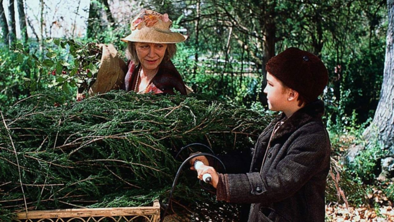 A Christmas Memory Background