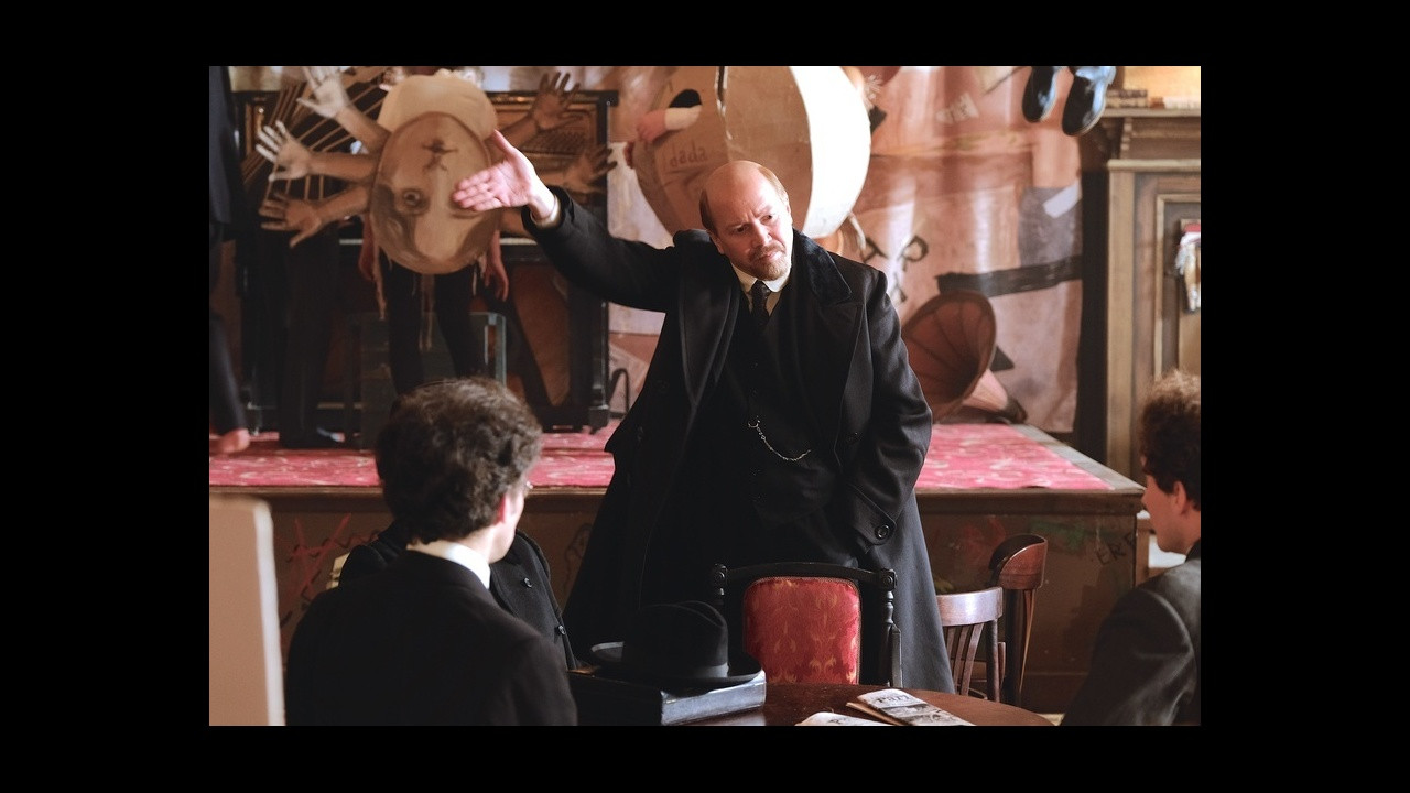 Lenin: Revolution Chronicles Background