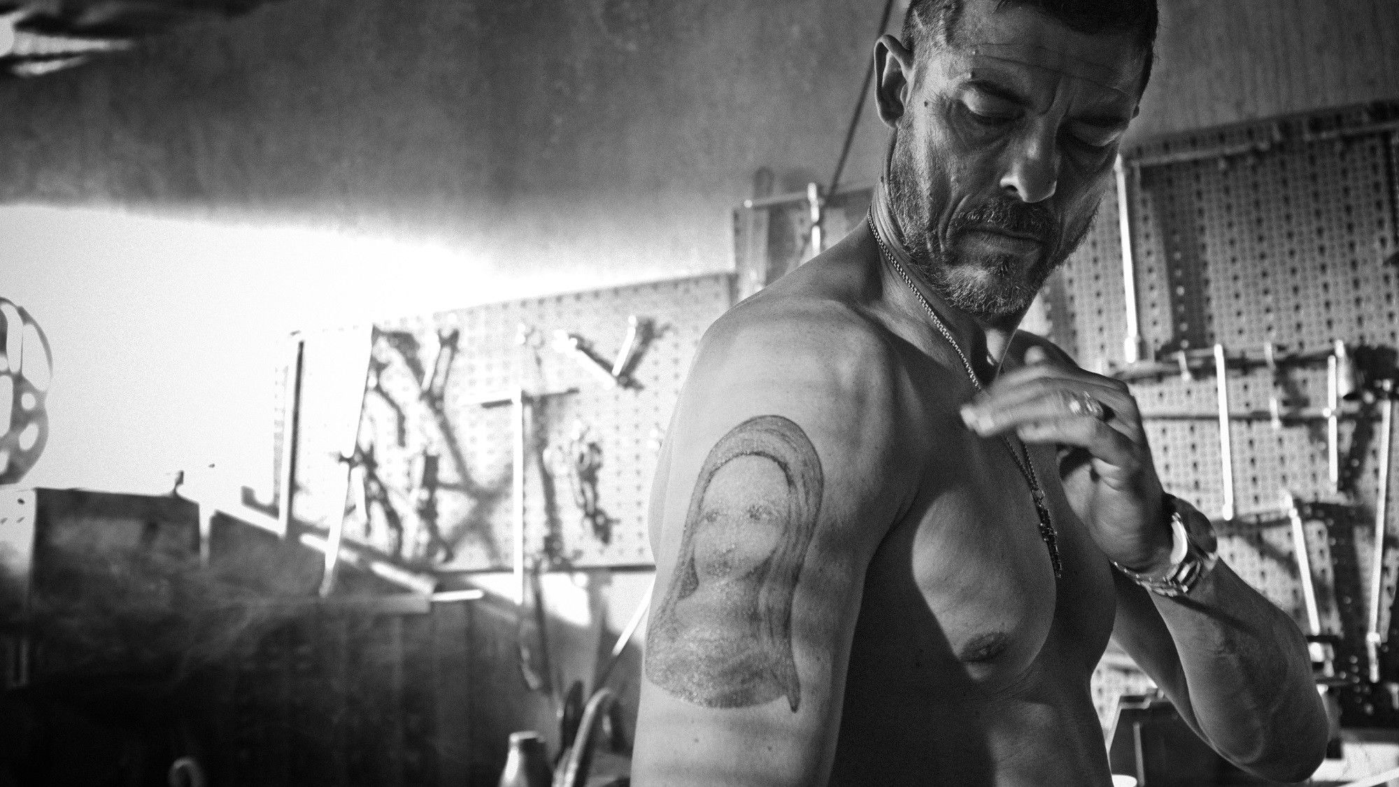 The Mongrel Background