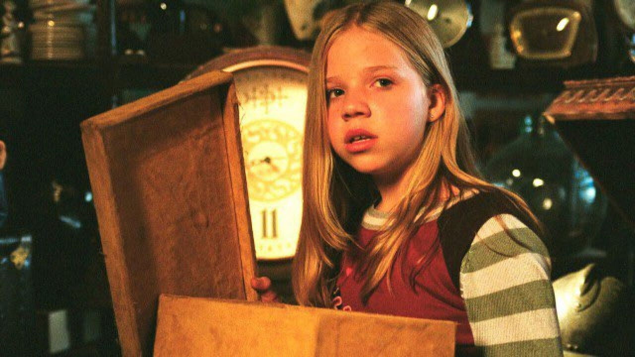 Shoebox Zoo Background