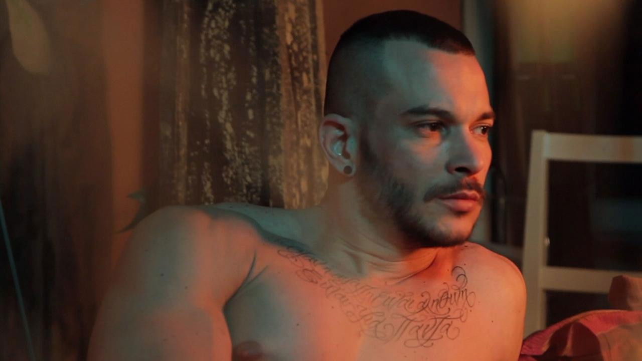 Arte gay busca casa Background