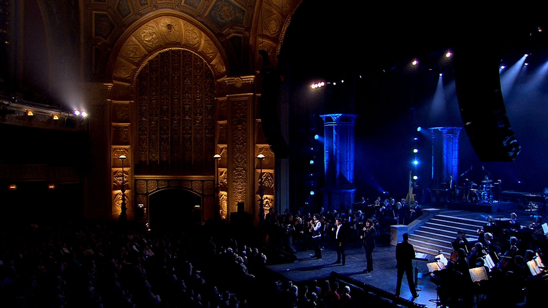 Il Volo Takes Flight Background