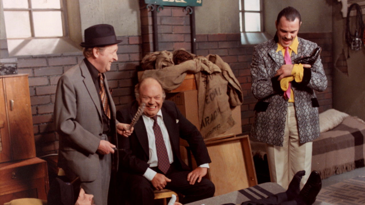 Tup akka lakko Background