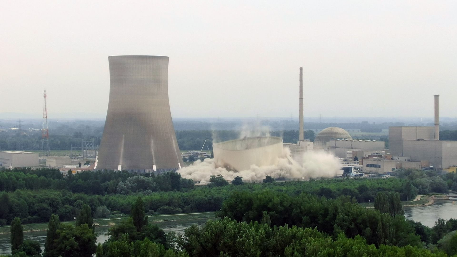 Nuclear Power - End of an Era? Background