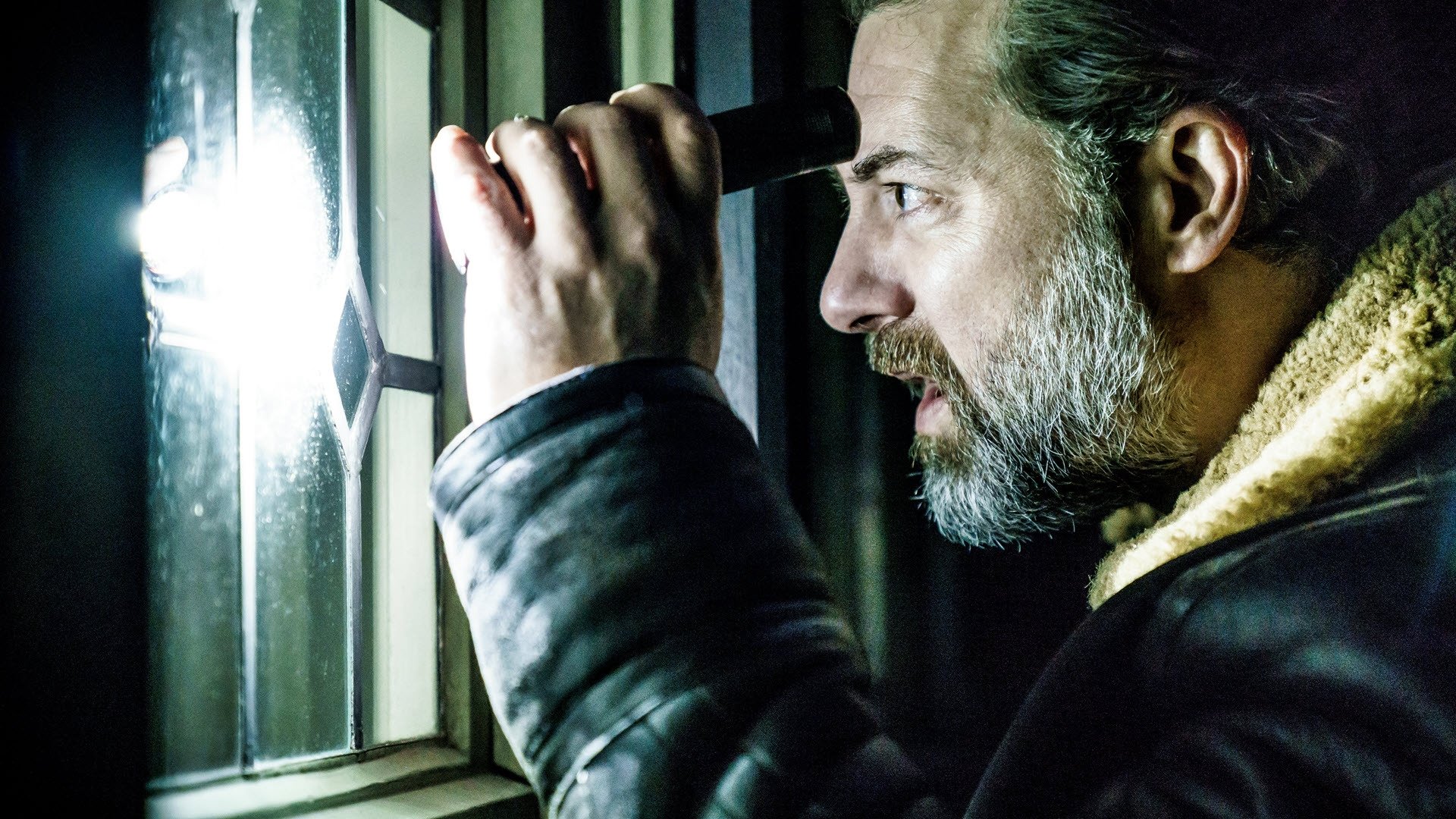 Black-out Background